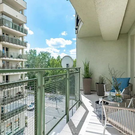 Mokotów -basen- Apartman *