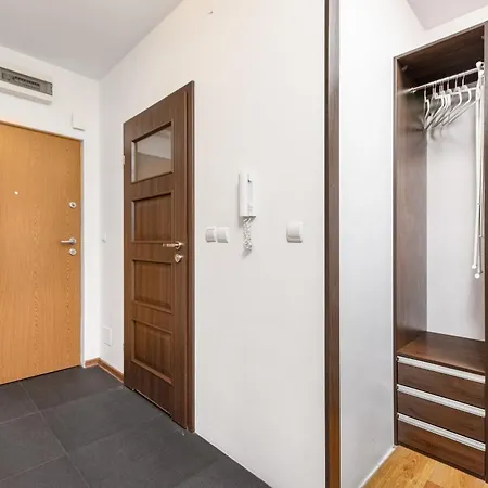 Mokotow -basen- Appartamento